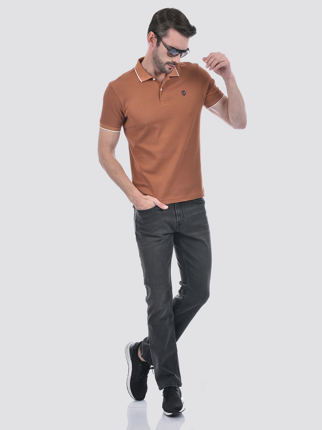 Numero Uno Men Striped Brown T-Shirt